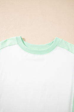Bloque de color azul cielo Bloque de costura expuesta Camiseta Camiseta