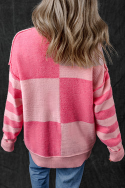 Maglione a strisce a scacchi rosa a scacchi