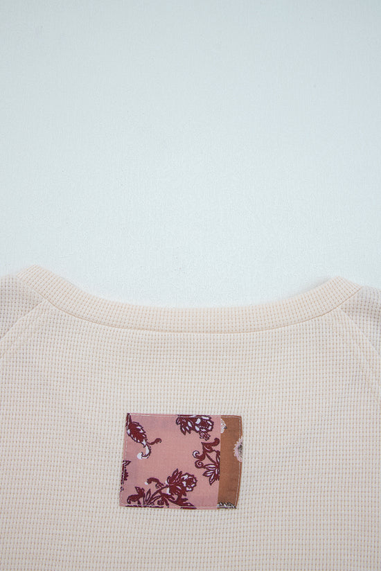 Top bege paisley étnico estampado contraste patchwork manga comprida solta