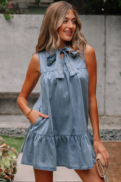 Beau Blue Bowknot Neck sin mangas con volantes Vestido de chambray