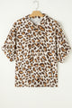 Camisa abotonada de manga corta con estampado de leopardo de talla grande de talla grande