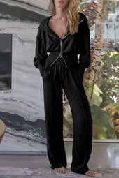 Chaqueta con capucha de doble cremallera negra y pantalones de chándal